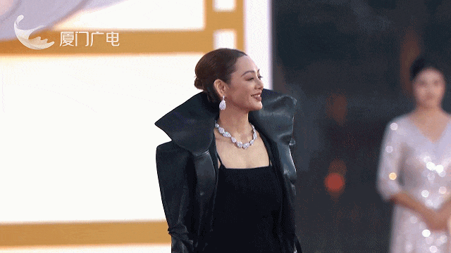 易烊千玺、刘昊然、宋佳、钟楚曦……一大波明星亮相金鸡红毯! 易烊千玺、刘昊然、宋佳、钟楚曦……一大波明星亮相金鸡红毯!