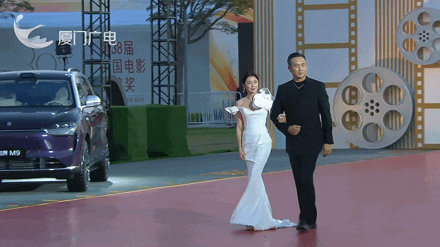 易烊千玺、刘昊然、宋佳、钟楚曦……一大波明星亮相金鸡红毯! 易烊千玺、刘昊然、宋佳、钟楚曦……一大波明星亮相金鸡红毯!