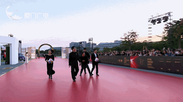 易烊千玺、刘昊然、宋佳、钟楚曦……一大波明星亮相金鸡红毯! 易烊千玺、刘昊然、宋佳、钟楚曦……一大波明星亮相金鸡红毯!