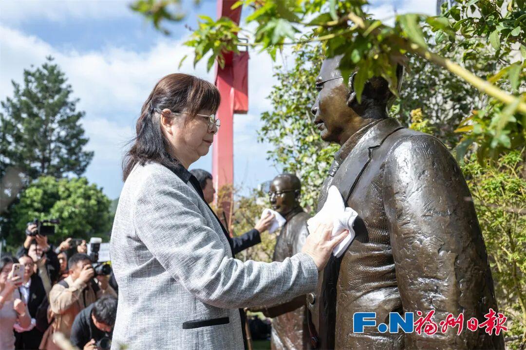 除了《沉默的荣耀》，你也该知道这幅画：66.4米长卷见证吴石与何遂的生死托付