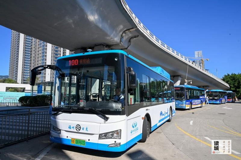 读城｜百年变迁 福州第一辆公交车竟长这样……