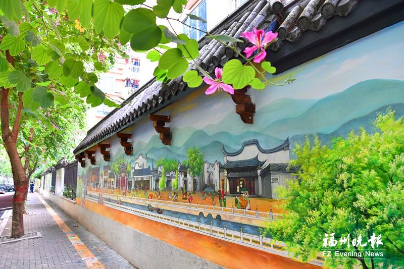 茶亭粉干巷墙体彩绘“上新” 描绘茶亭历史变迁