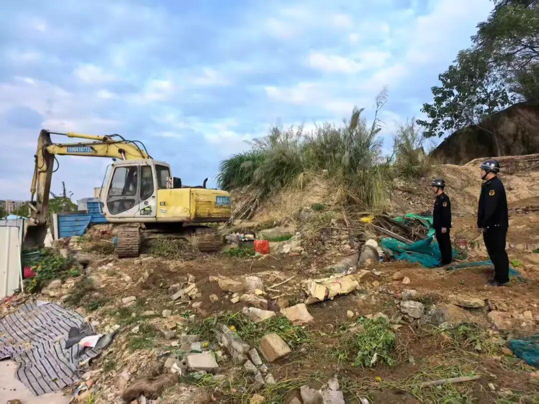 雷霆出击！仓山多点同步拆违显决心