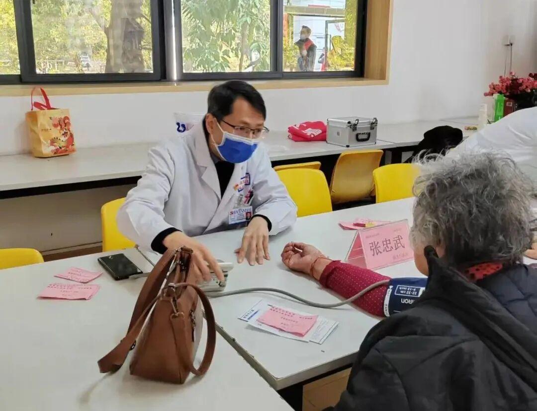 警惕心梗！福州一男子险丢命！