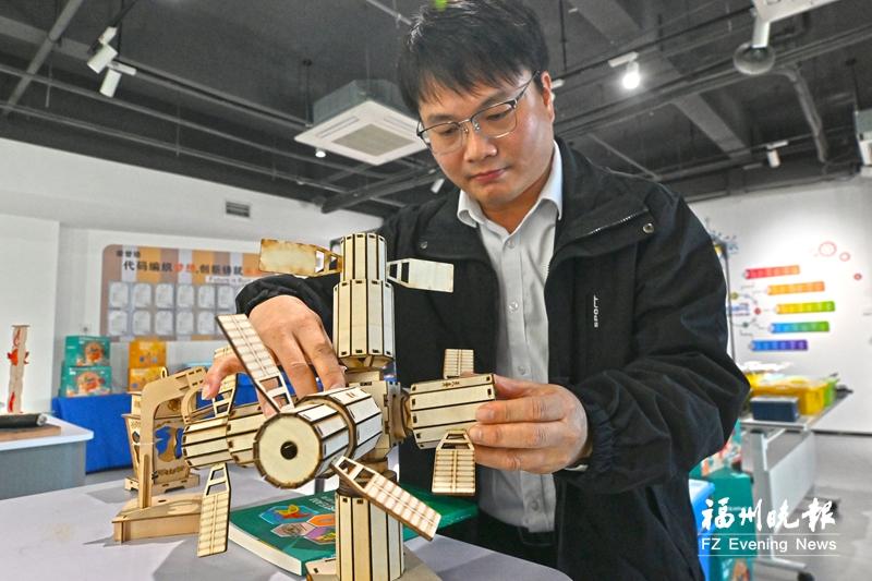 林攀：帮助青少年“从0到1”创作