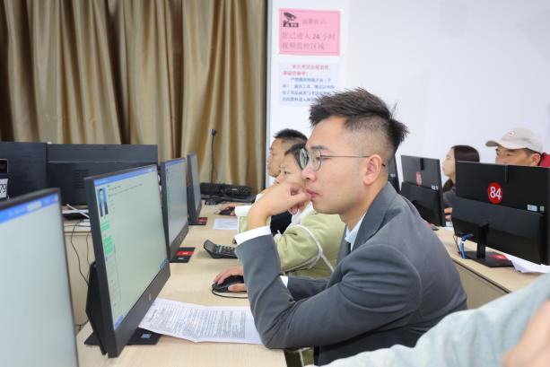 聚焦服务品质 福州千名经纪人共赴贝壳福州站搏学大考