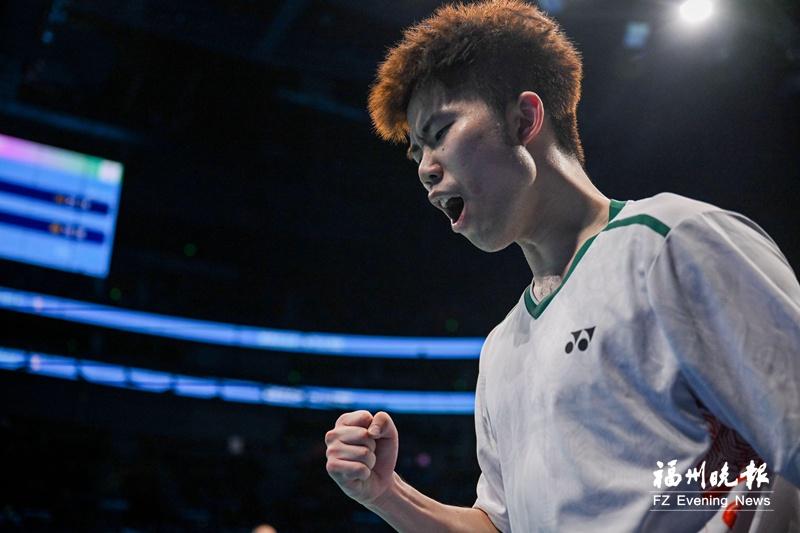 福州选手翁泓阳焦恩祺夺金