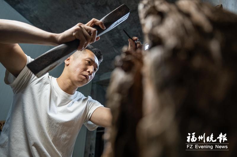 叶炎辉：让福州木雕网上“出圈”