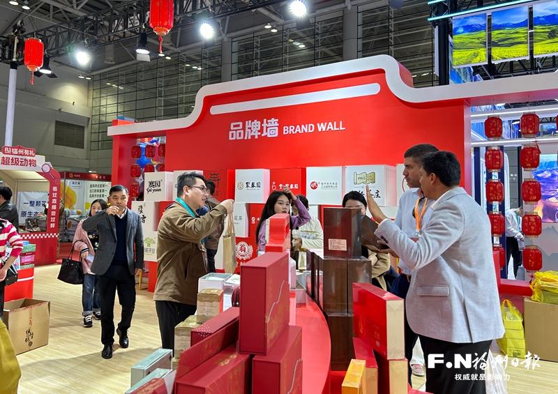 福博会上福品圈粉