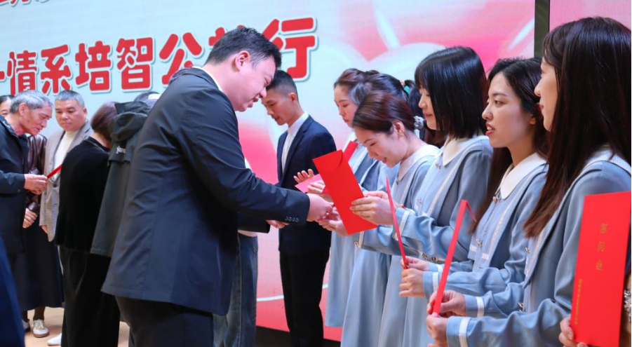 为公益，他们走进福州这所培智学校……