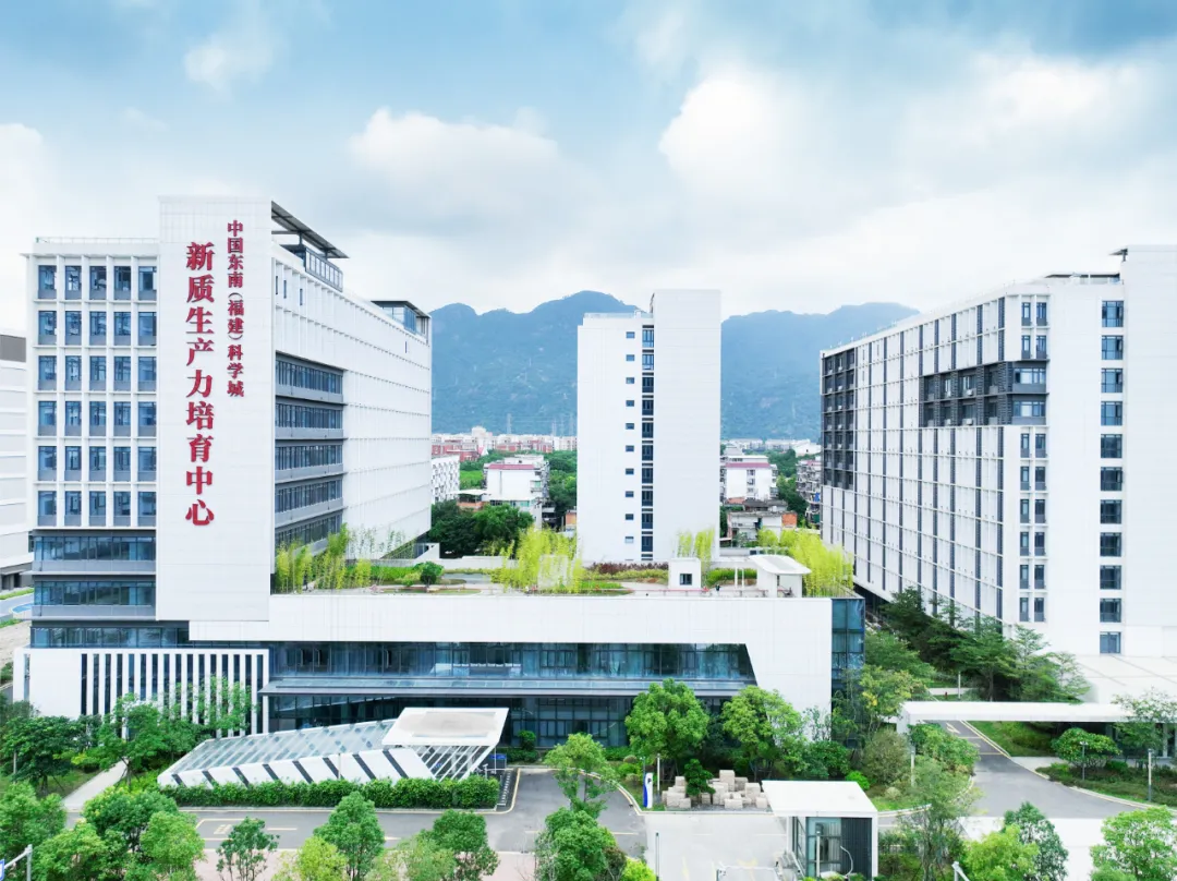 “新”中有数|厉害了!看“福州造”机器人十八般武艺! “新”中有数|厉害了!看“福州造”机器人十八般武艺!