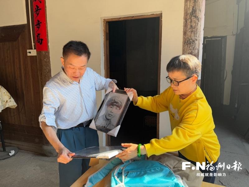 倪永廷：戎装骑白马 热血映初心