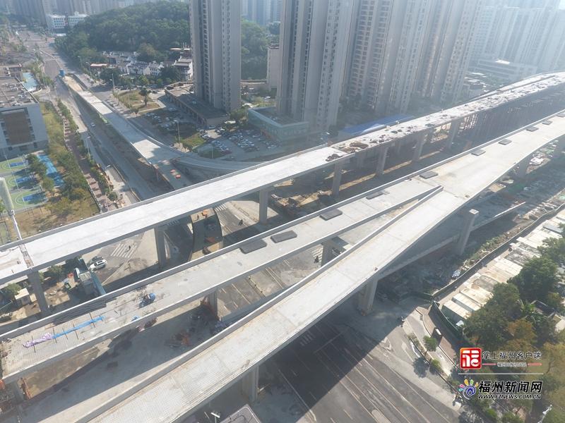 横屿路桥梁上部结构施工全部完成 桥下道路同步开放交通