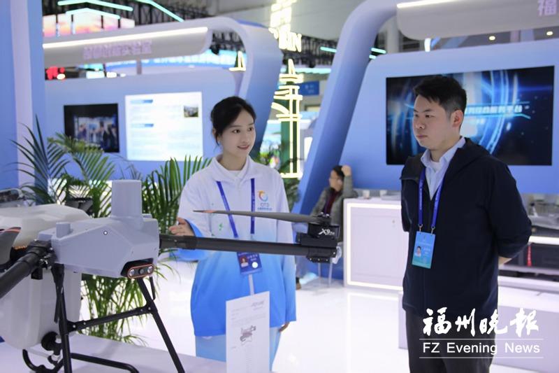 200名志愿者服务侨智大会 “小茉莉”展现福州温暖与热情