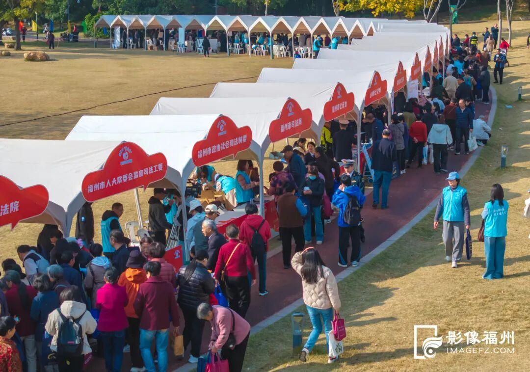 福州市宪法宣传周主题活动启动