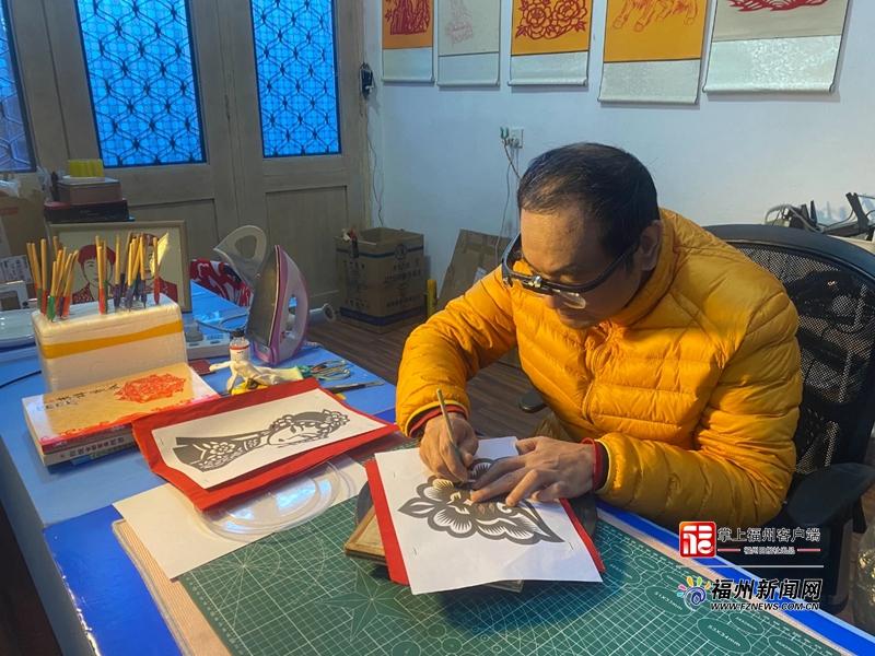 手工艺人林秀航:身残志坚的追光人 手工艺人林秀航:身残志坚的追光人