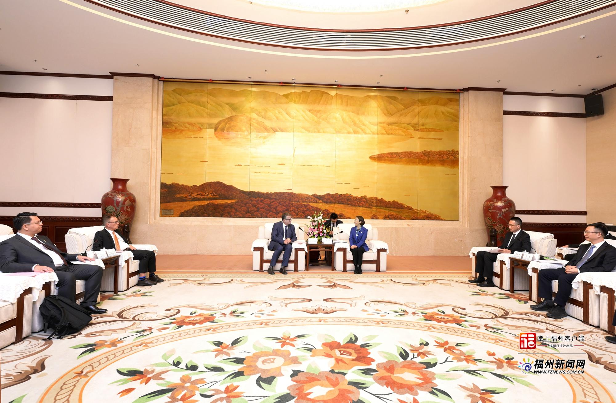 福州市与法国佩皮尼昂市签署建立友好城市关系意向书 福州市与法国佩皮尼昂市签署建立友好城市关系意向书