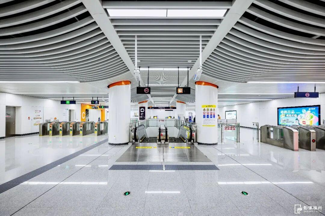 福州地铁4号线后通段开通 洪塘到东街口10分钟直达