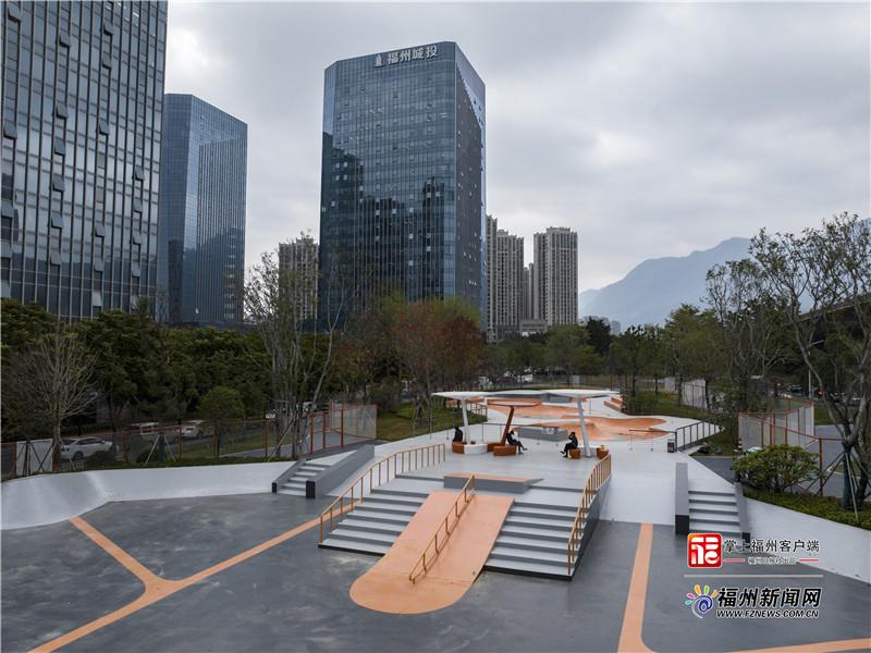 福州首个专业级别滑板室外运动场地基本建成 福州首个专业级别滑板室外运动场地基本建成