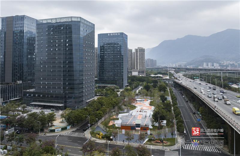 福州首个专业级别滑板室外运动场地基本建成 福州首个专业级别滑板室外运动场地基本建成