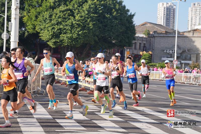 福州马拉松高清图集！有你认识的“跑友”吗？