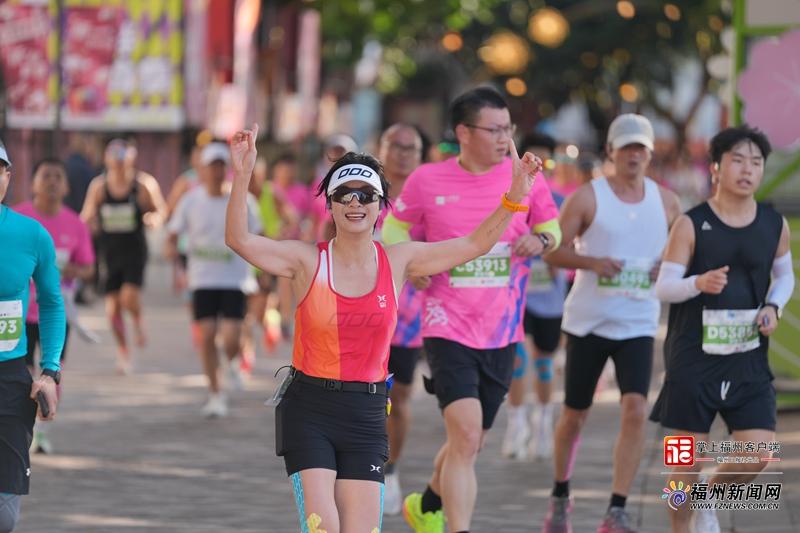 福州马拉松高清图集！有你认识的“跑友”吗？