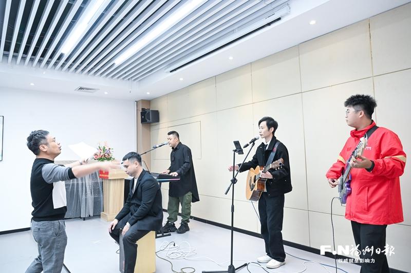 车轮与琴弦的交响——全省首支新业态劳动者乐队的追梦故事