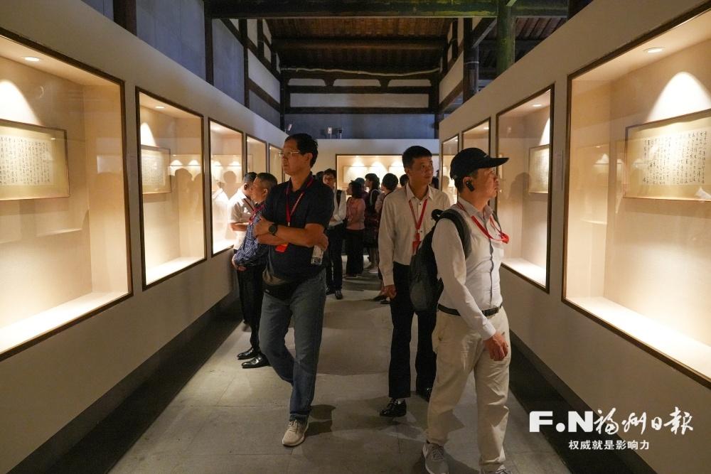 严复：译笔之外，风骨长存