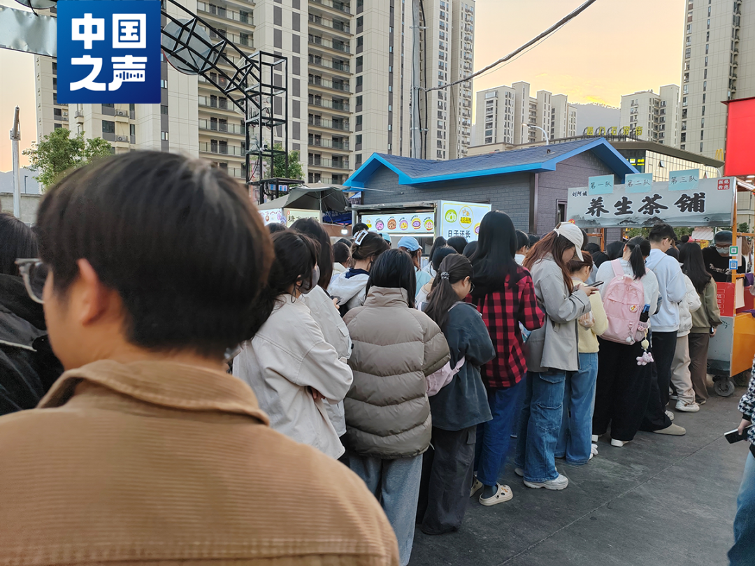 整条小吃街，竟用同一个收款码！最新进展来了