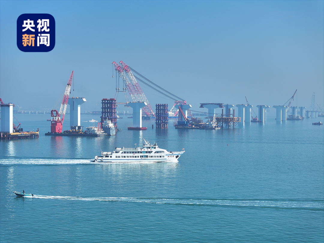 这个178米高的“海上云端”工位，超震撼！