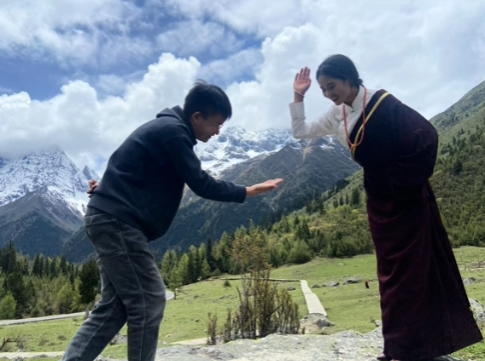 恭喜，他官宣得女！全网祝福