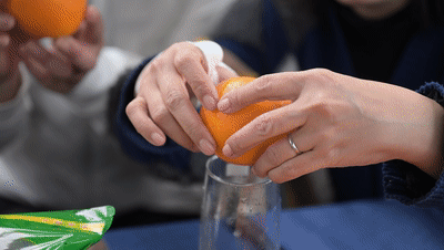 山海来讯｜果农抱团“开播”，好果子竟能“翻山越岭”！