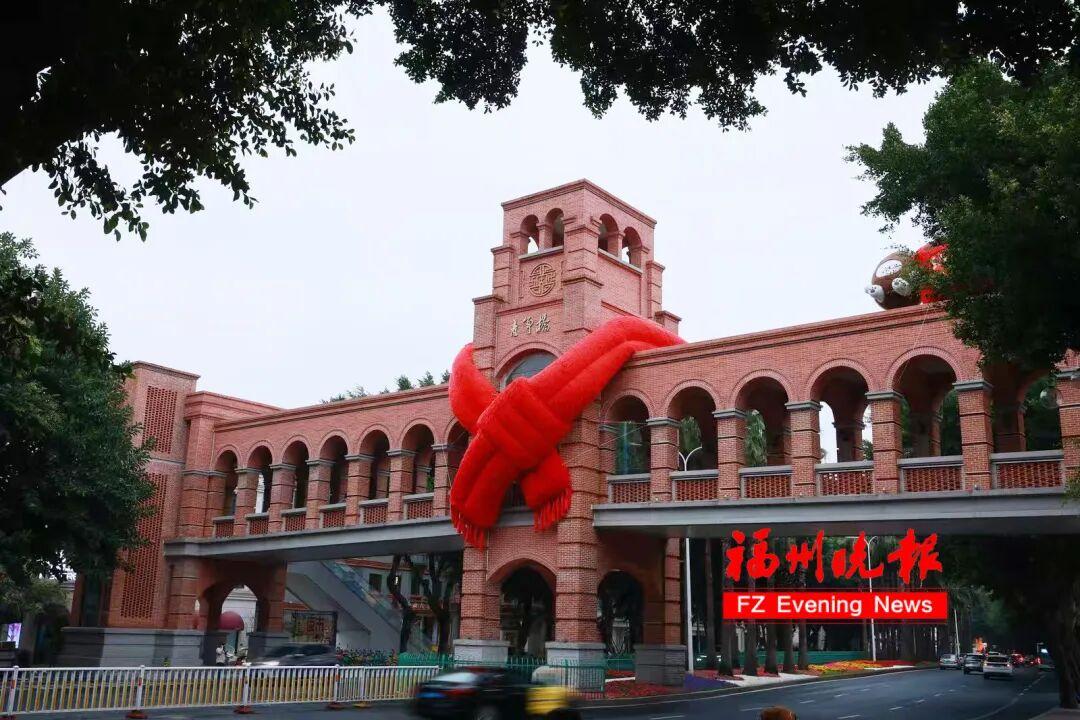 会火！福州网红天桥，戴围脖了！