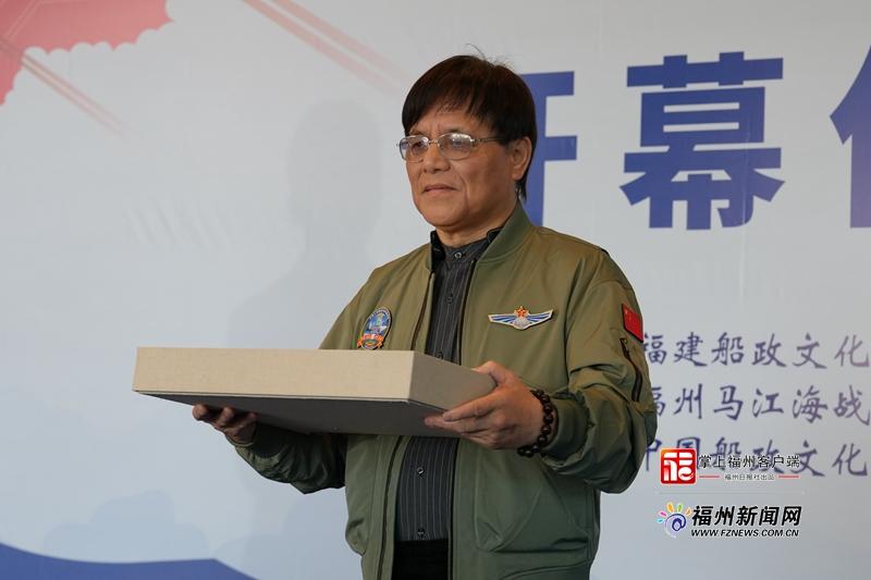 震撼！船政后裔捐75张百年法国画刊原件，再现船政风云