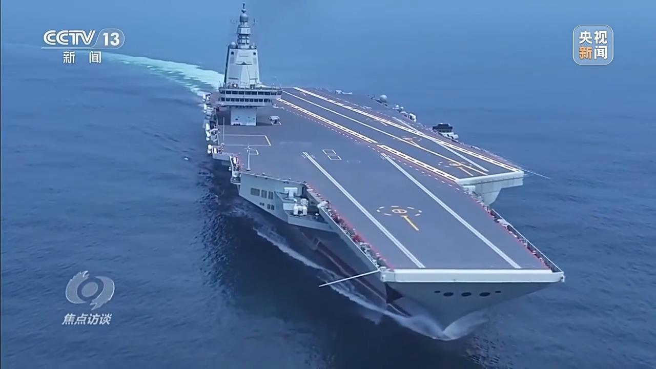 海上实兵训练首秀！福建舰电磁弹射战力拉满