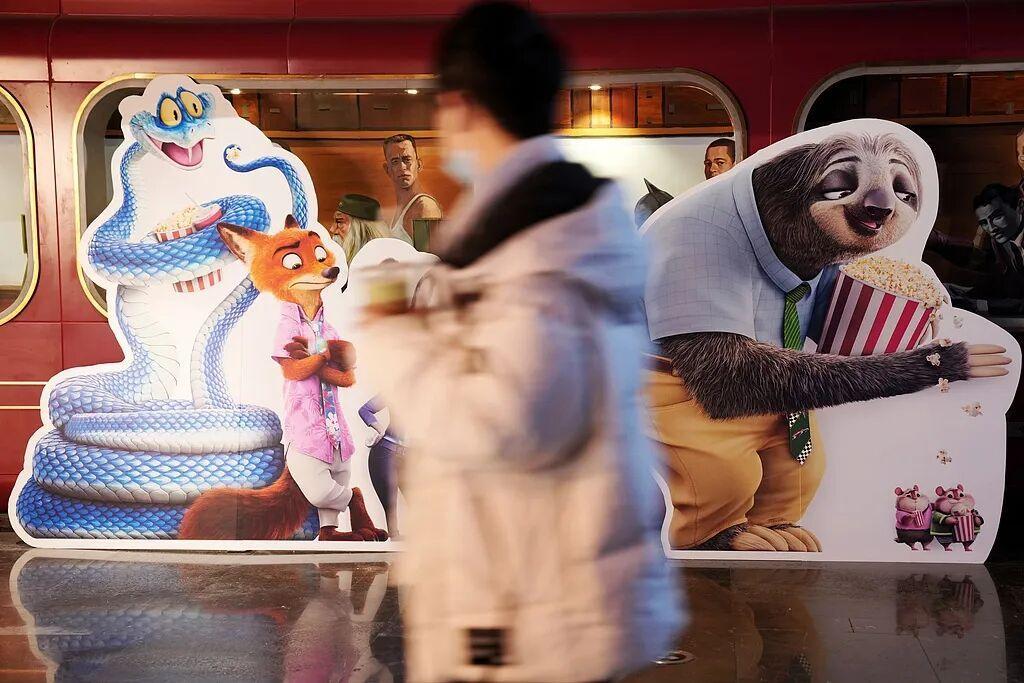 破50亿元！一文读懂2025贺岁档的票房密码