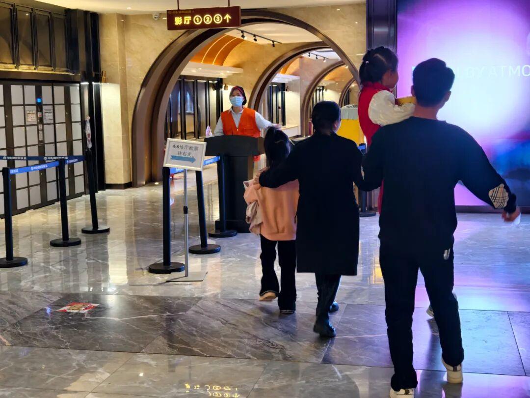 破50亿元！一文读懂2025贺岁档的票房密码