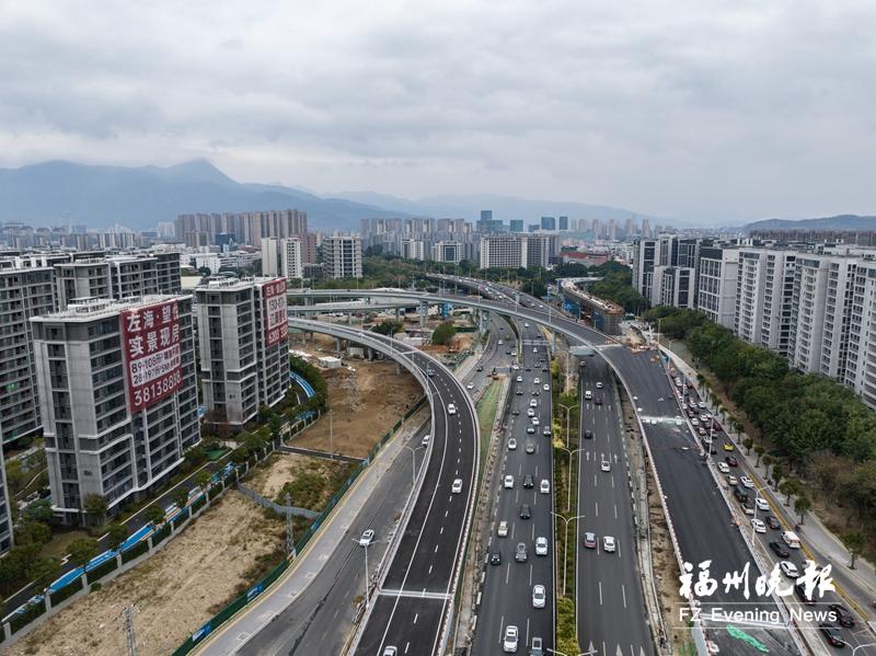 白湖亭立交工程A匝道通车 二环路快速通道通行提速