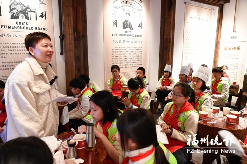 福州晚报写作训练营小柳小学专场开展“新年思政第一课”