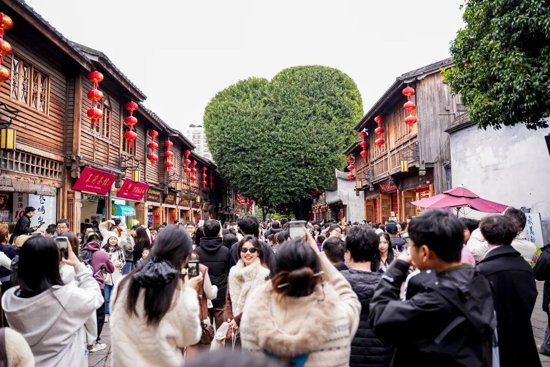 太火爆！就在福州！已有大批人涌入！