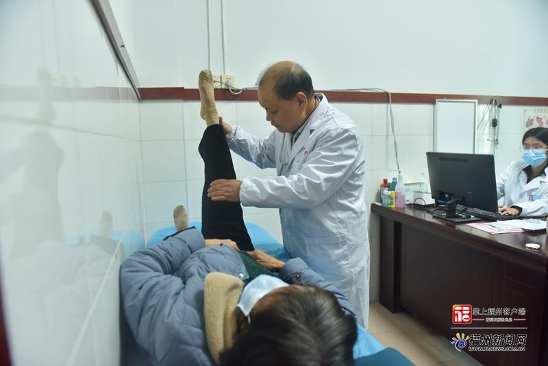 县在发生|这些城里的专家,为啥总往山里跑?原因太暖了→ 县在发生|这些城里的专家,为啥总往山里跑?原因太暖了→