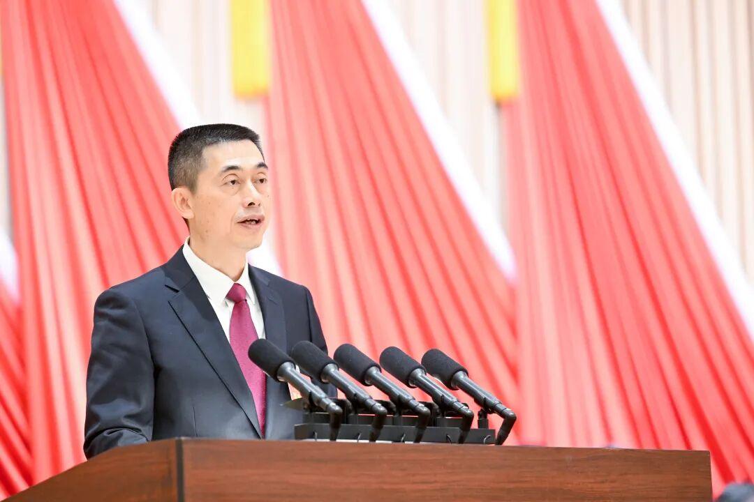 福州市仓山区第十八届人民代表大会第六次会议开幕