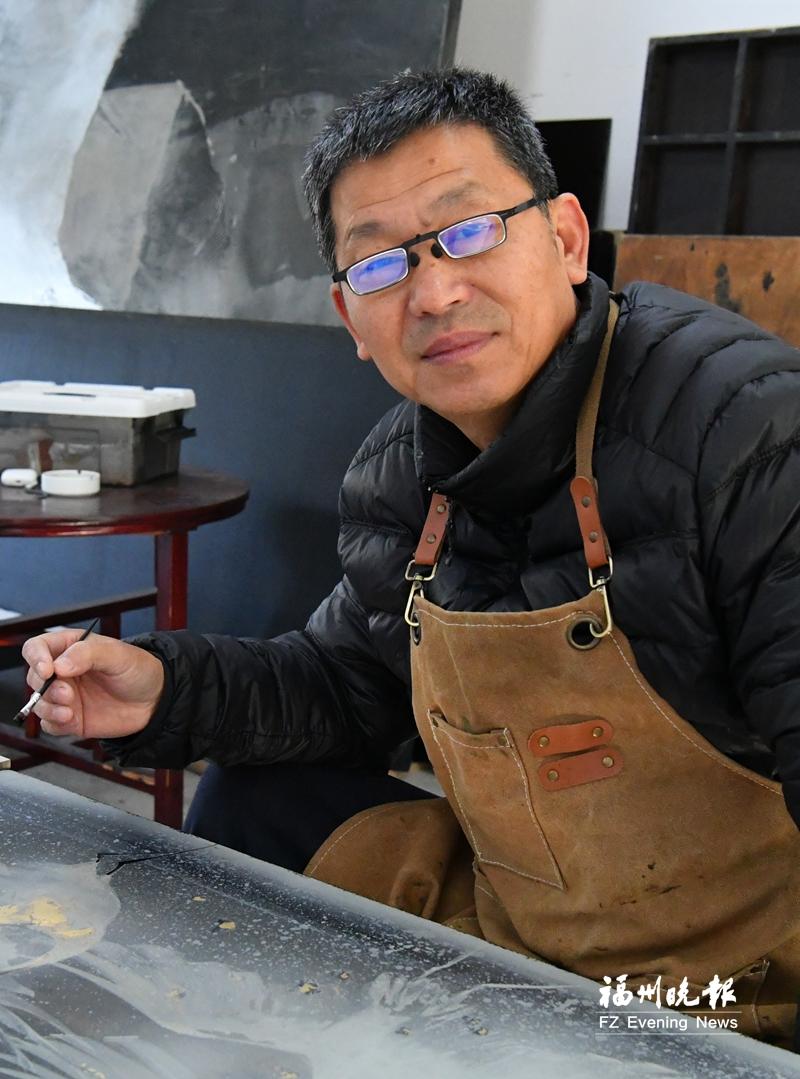 沈克龙：以漆为媒绘就东方韵