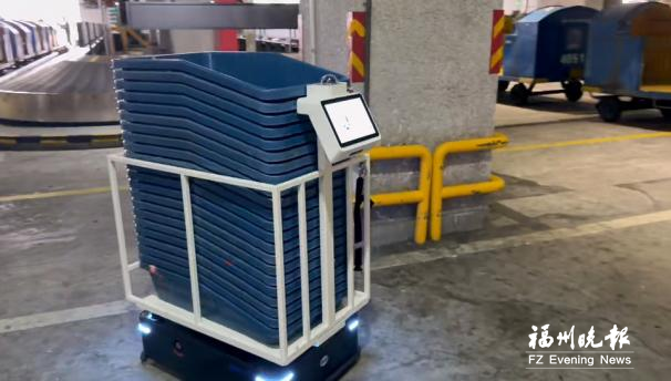 福州机场上线智能配送机器人