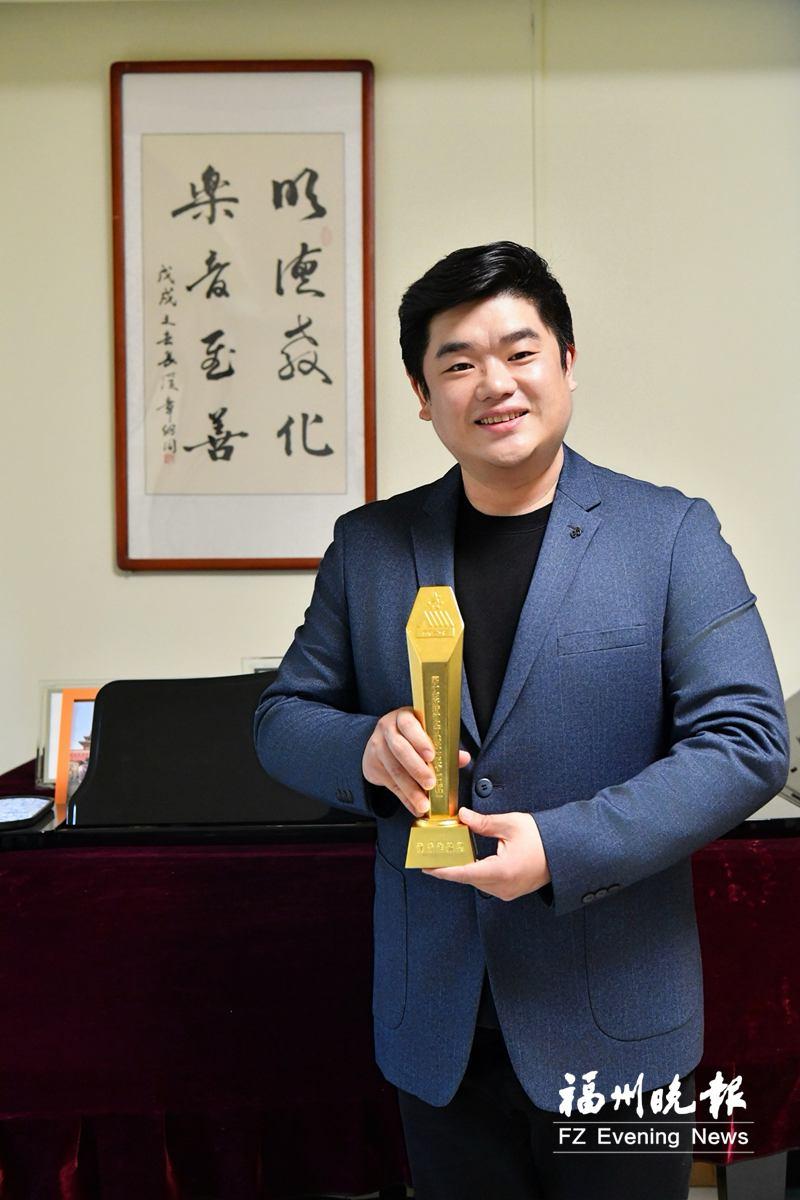 王宇航：“85后”作曲家闯出“新路”