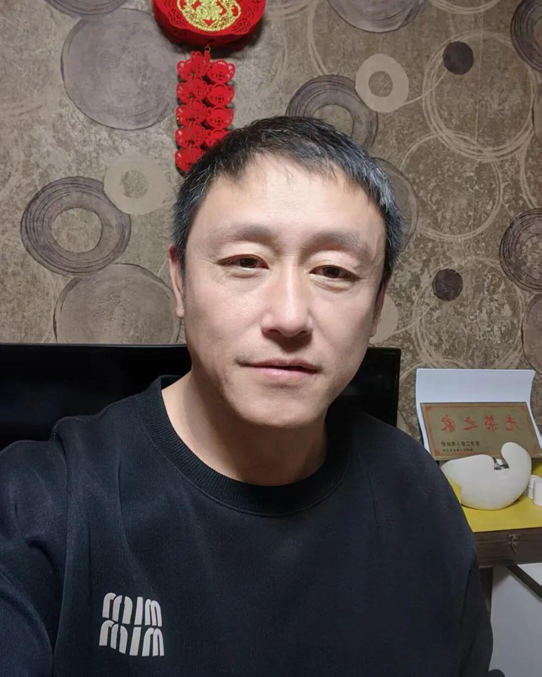 1kg黄金1kg白金1kg钯金 全落车上了