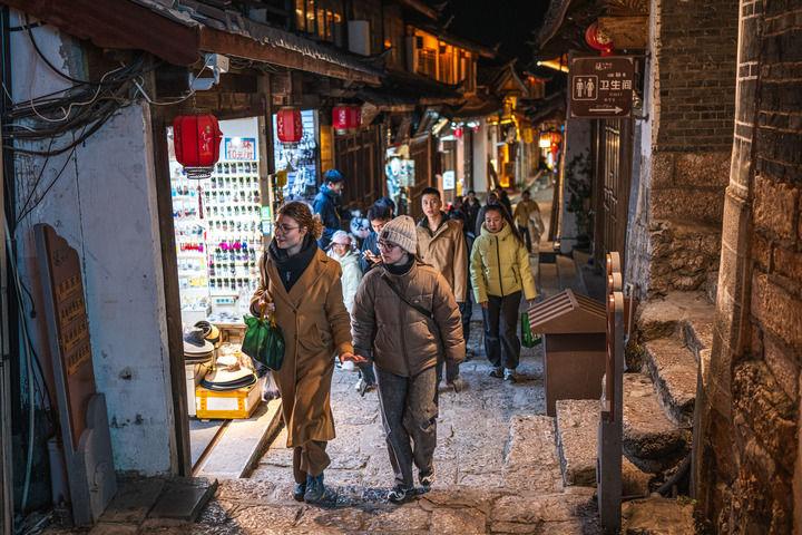 神州大地清风劲