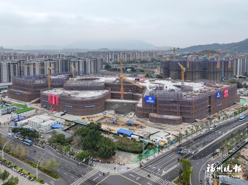 福州SM广场主体结构封顶