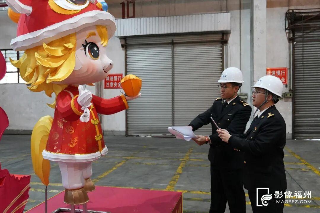 装箱！这些花灯将渡海亮相盛会！