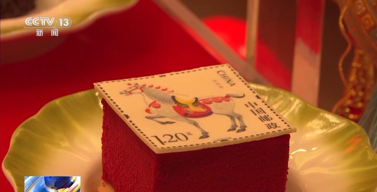 年夜饭预订火热 创意菜品、春节微度假成消费新潮